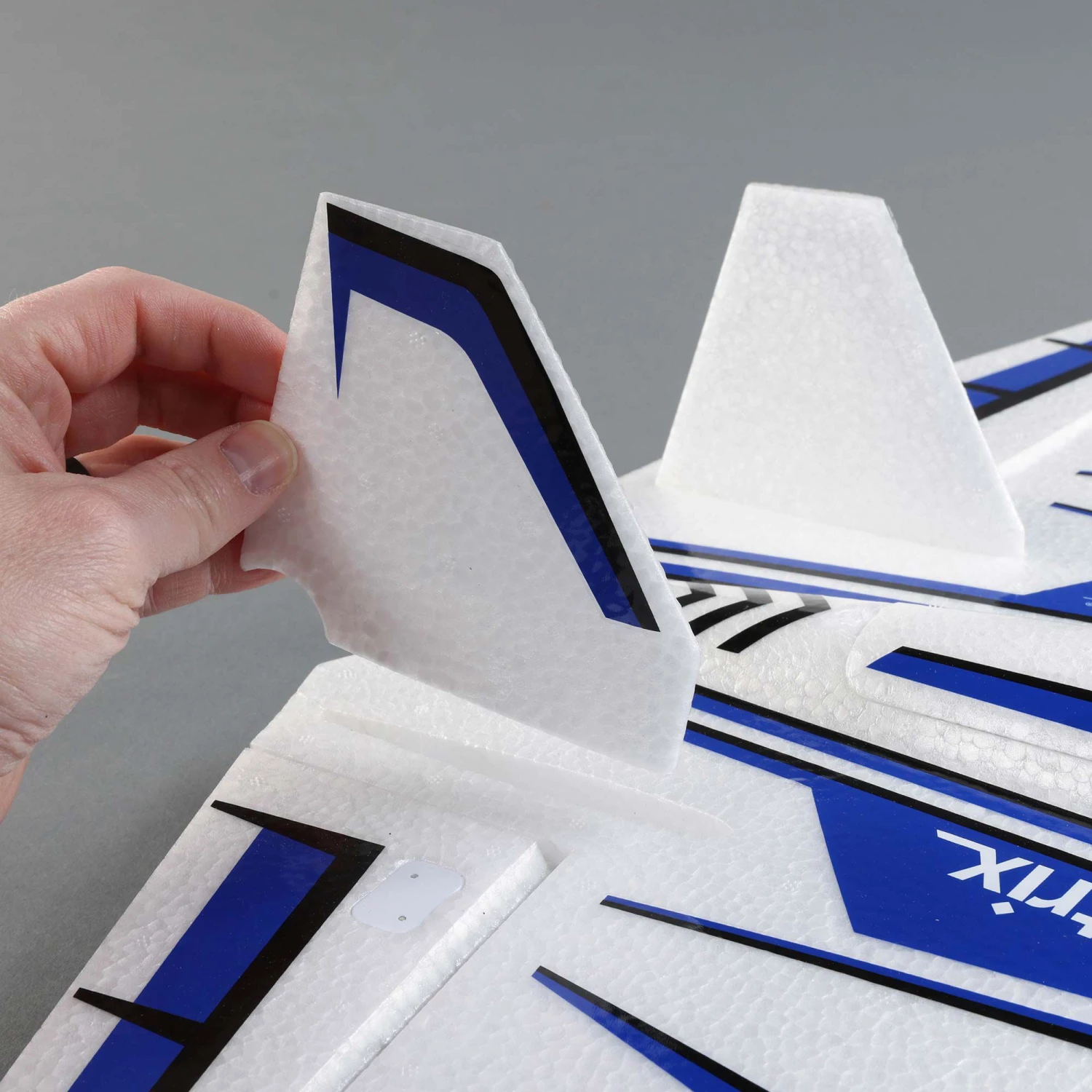 Best Pirce 💯 E-flite Ultrix 600mm BNF Basic 💯 11 Best Pirce 💯 E-flite Ultrix 600mm BNF Basic 💯 - Image 11