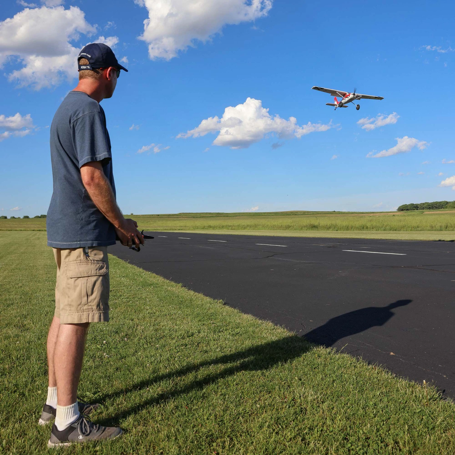 Best Pirce ๐ E-flite Carbon-Z Cessna 150T 2.1m BNF Basic ๐ 8 Best Pirce ๐ E-flite Carbon-Z Cessna 150T 2.1m BNF Basic ๐ - Image 8