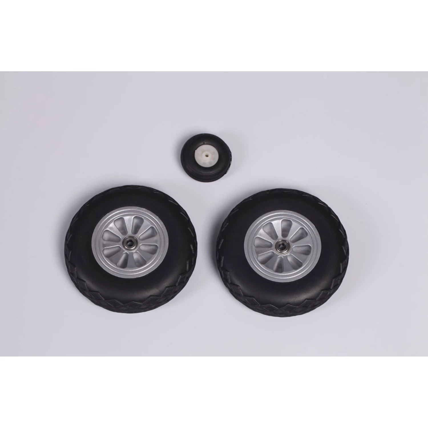 Brand new ๐ฅ FMS Wheel Set: P-47, 1500mm ๐งจ 1 Brand new ๐ฅ FMS Wheel Set: P-47, 1500mm ๐งจ